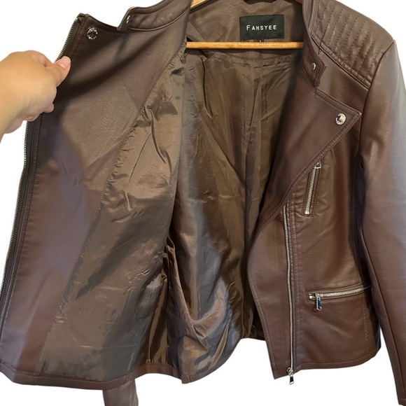 Fahsyee Women's Brown Faux Leather Moto Jacket Size Large - Picture 8 of 9